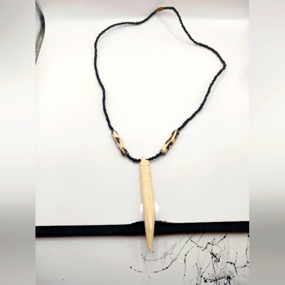 Acrylic Spike+ Seed  Bead Statement Choker Necklace 18"